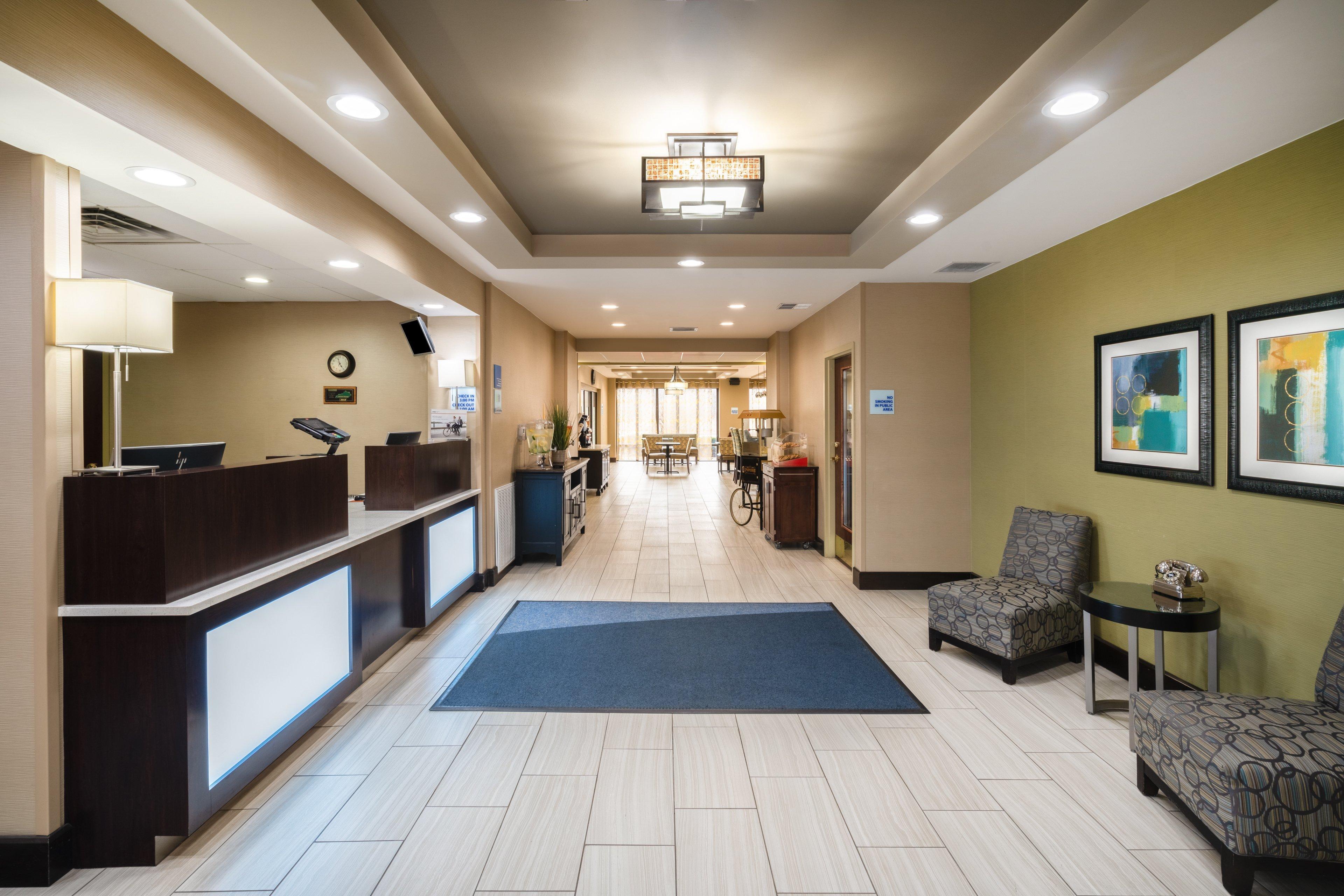Holiday Inn Express Hotel & Suites Ashland By Ihg Extérieur photo