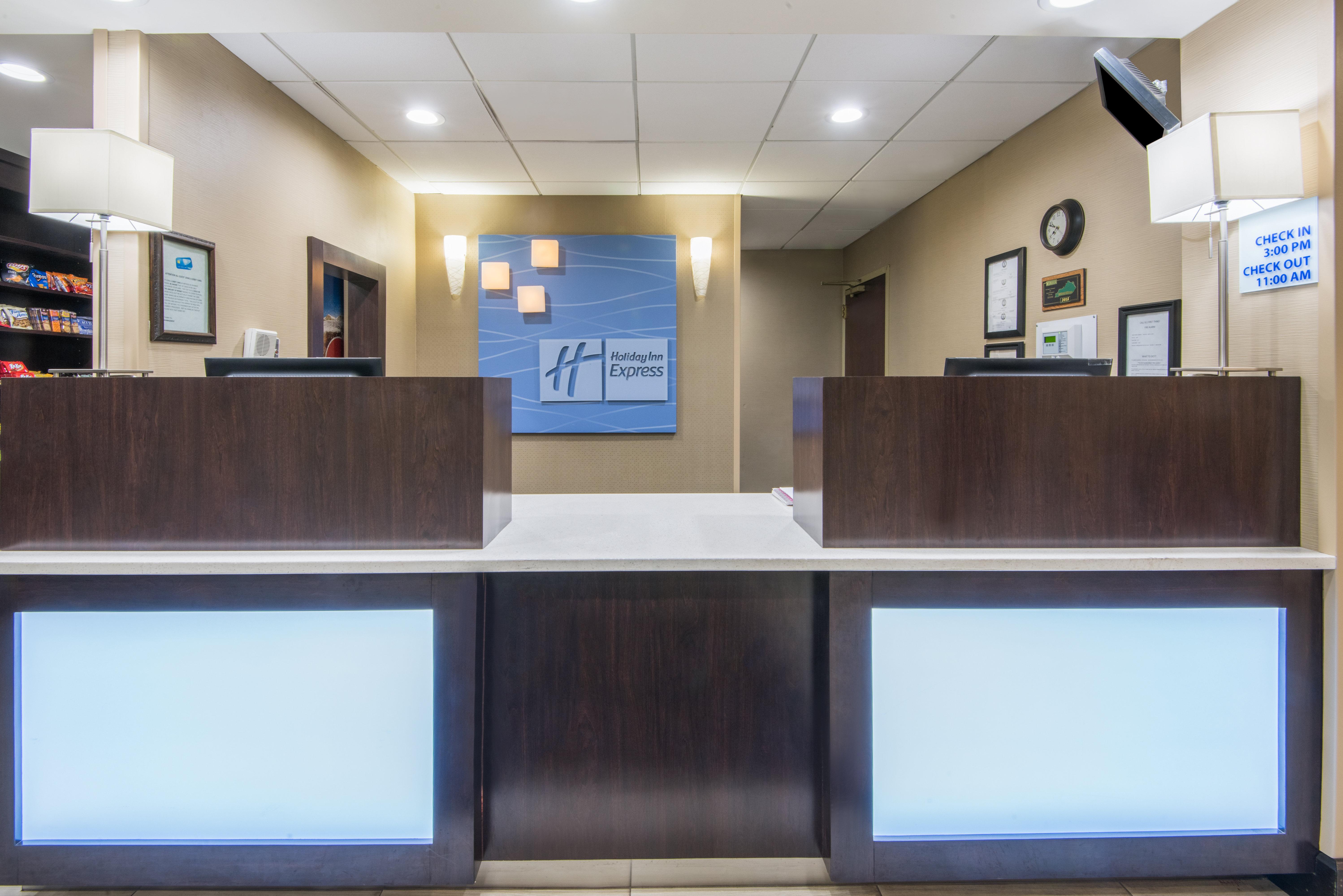 Holiday Inn Express Hotel & Suites Ashland By Ihg Extérieur photo