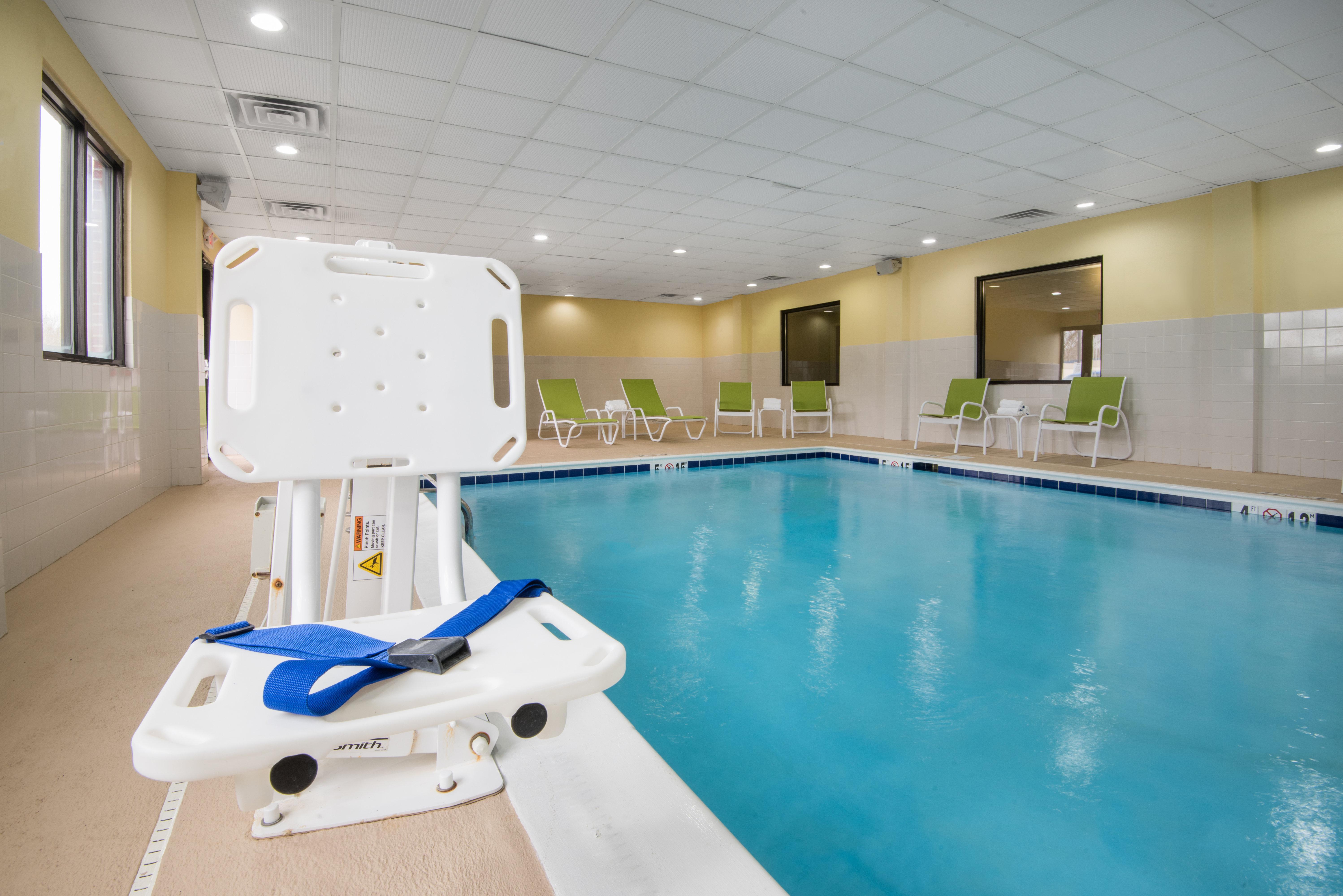 Holiday Inn Express Hotel & Suites Ashland By Ihg Extérieur photo