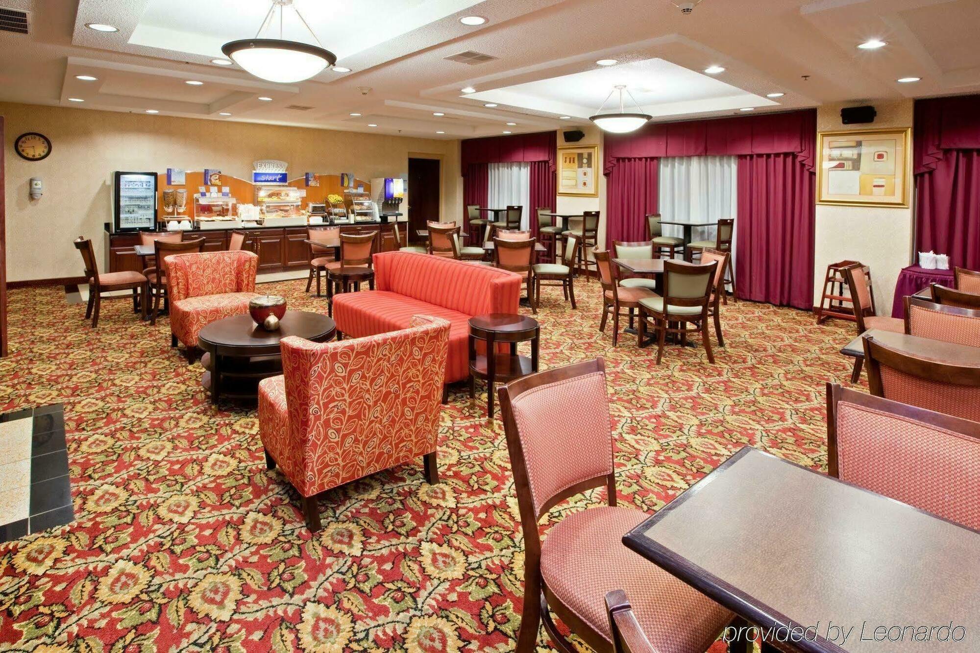 Holiday Inn Express Hotel & Suites Ashland By Ihg Extérieur photo
