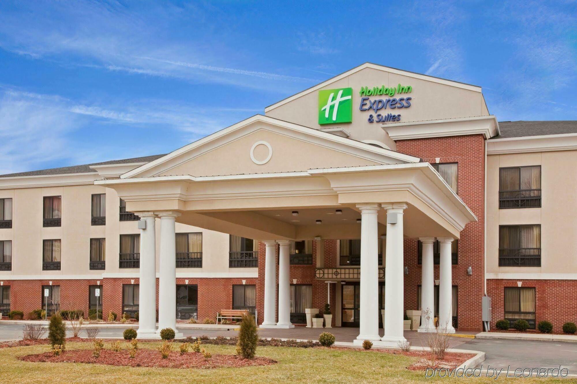 Holiday Inn Express Hotel & Suites Ashland By Ihg Extérieur photo